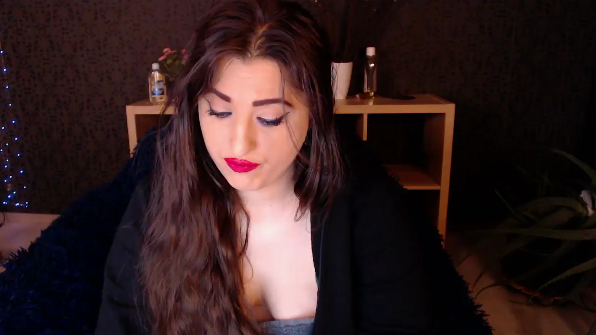 Gallery image thumbnail from HotRebbecca's myfreecams stream on, 11/26/2024, 01:26 image 16 of 20