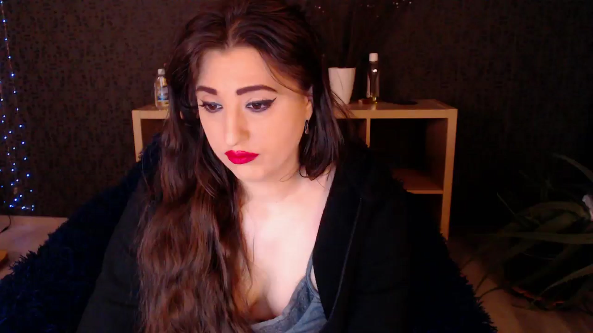 Gallery image thumbnail from HotRebbecca's myfreecams stream on, 11/26/2024, 01:26 image 7 of 20