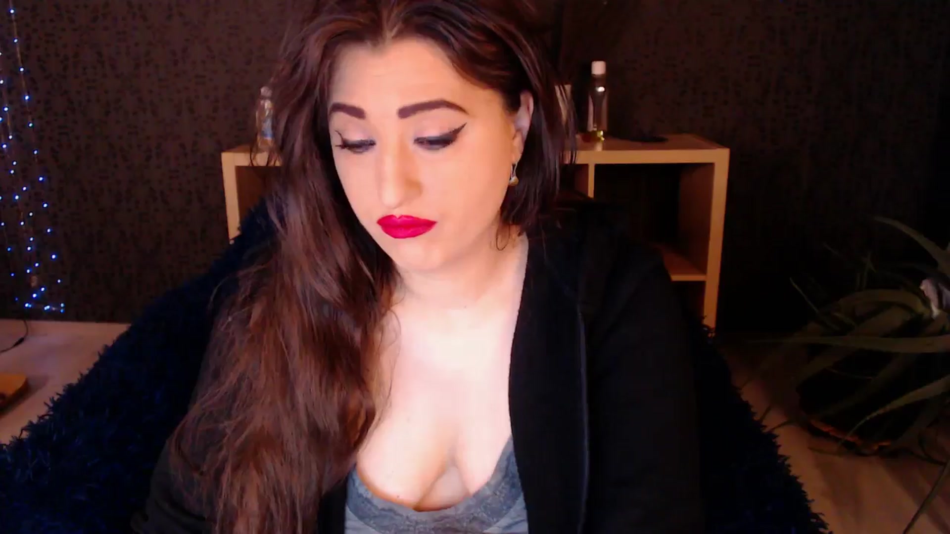 Gallery image thumbnail from HotRebbecca's myfreecams stream on, 11/26/2024, 01:26 image 4 of 20