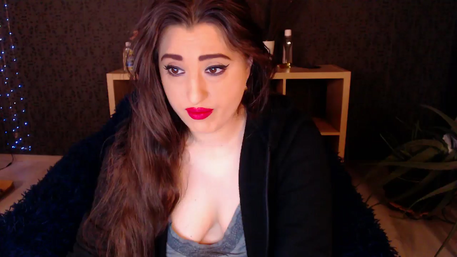 Gallery image thumbnail from HotRebbecca's myfreecams stream on, 11/26/2024, 01:26 image 2 of 20