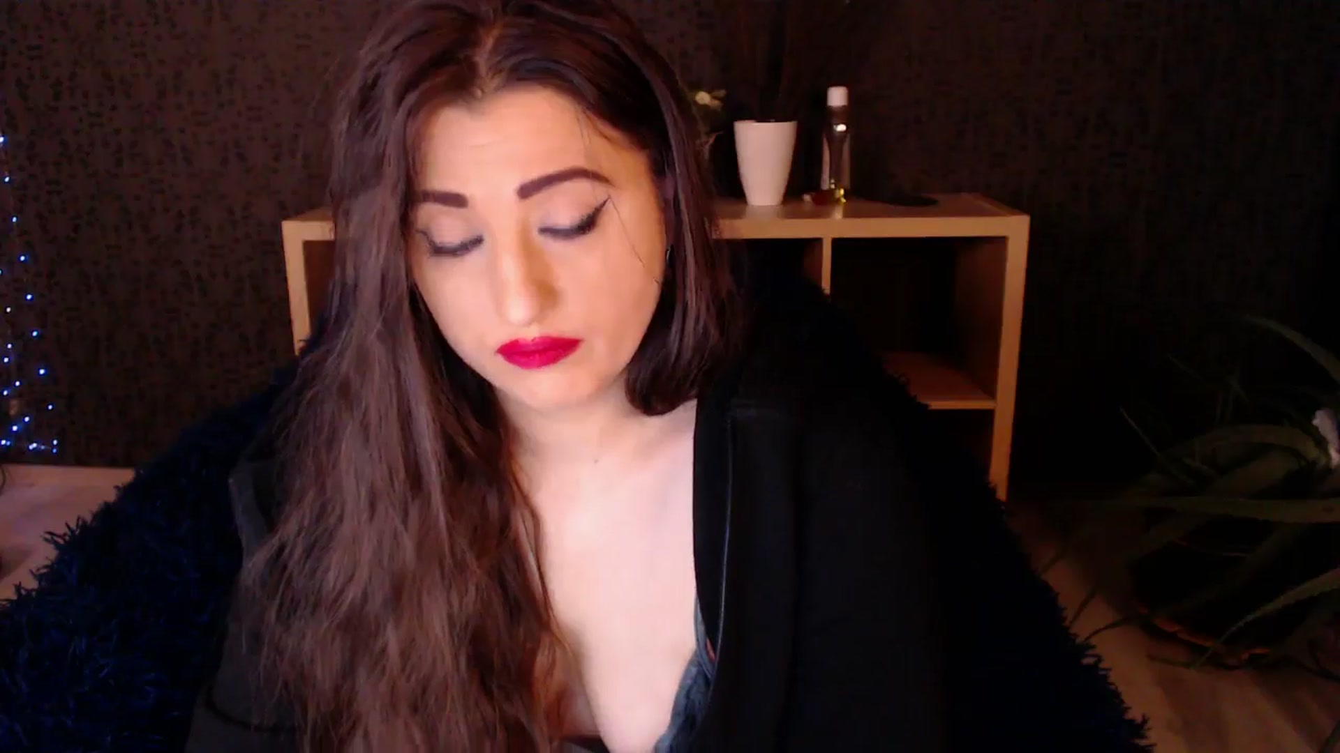 Gallery image thumbnail from HotRebbecca's myfreecams stream on, 11/26/2024, 02:52 image 18 of 20