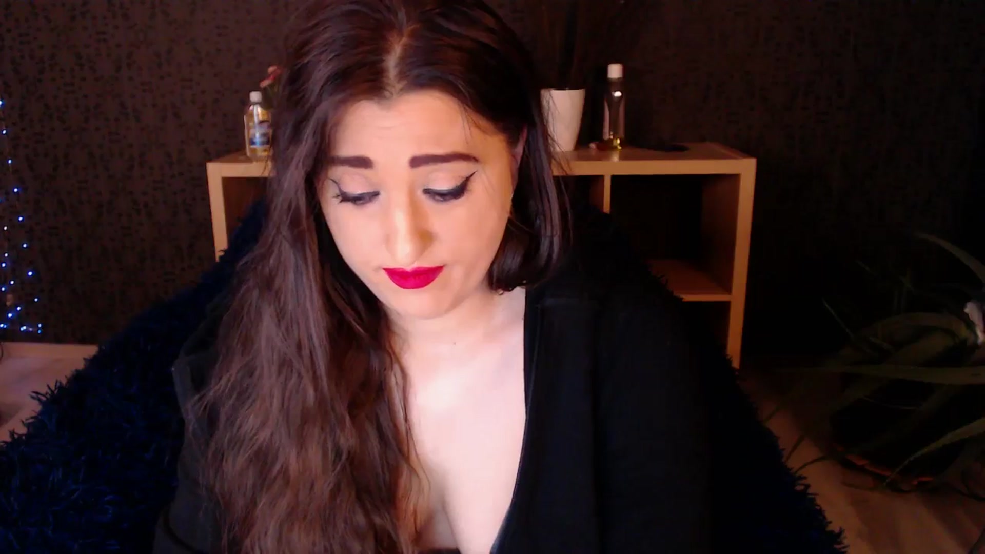 Gallery image thumbnail from HotRebbecca's myfreecams stream on, 11/26/2024, 02:52 image 10 of 20