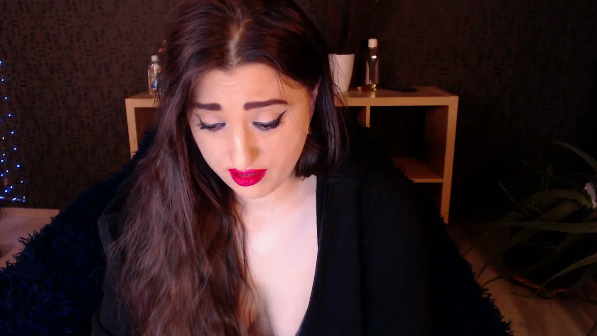 Gallery image thumbnail from HotRebbecca's myfreecams stream on, 11/26/2024, 02:52 image 9 of 20