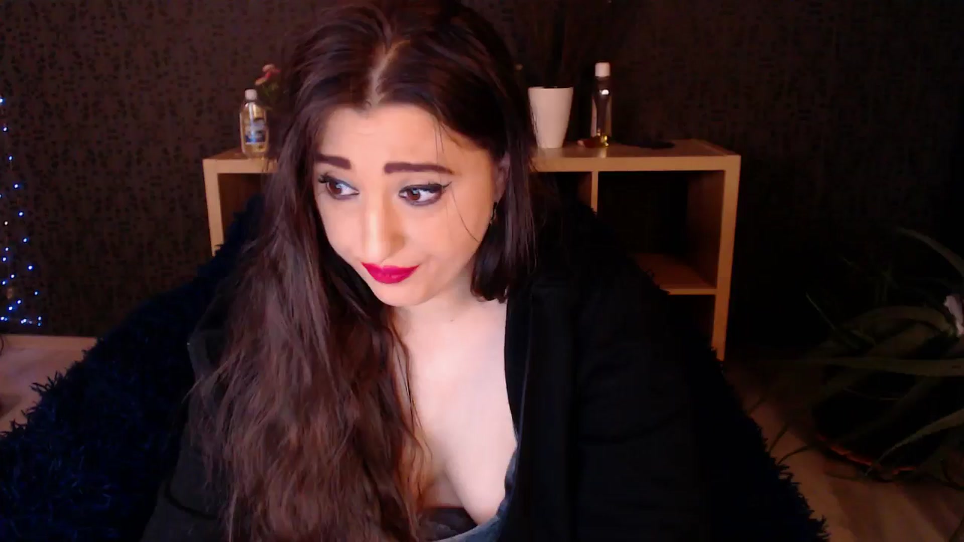 Gallery image thumbnail from HotRebbecca's myfreecams stream on, 11/26/2024, 02:52 image 15 of 20