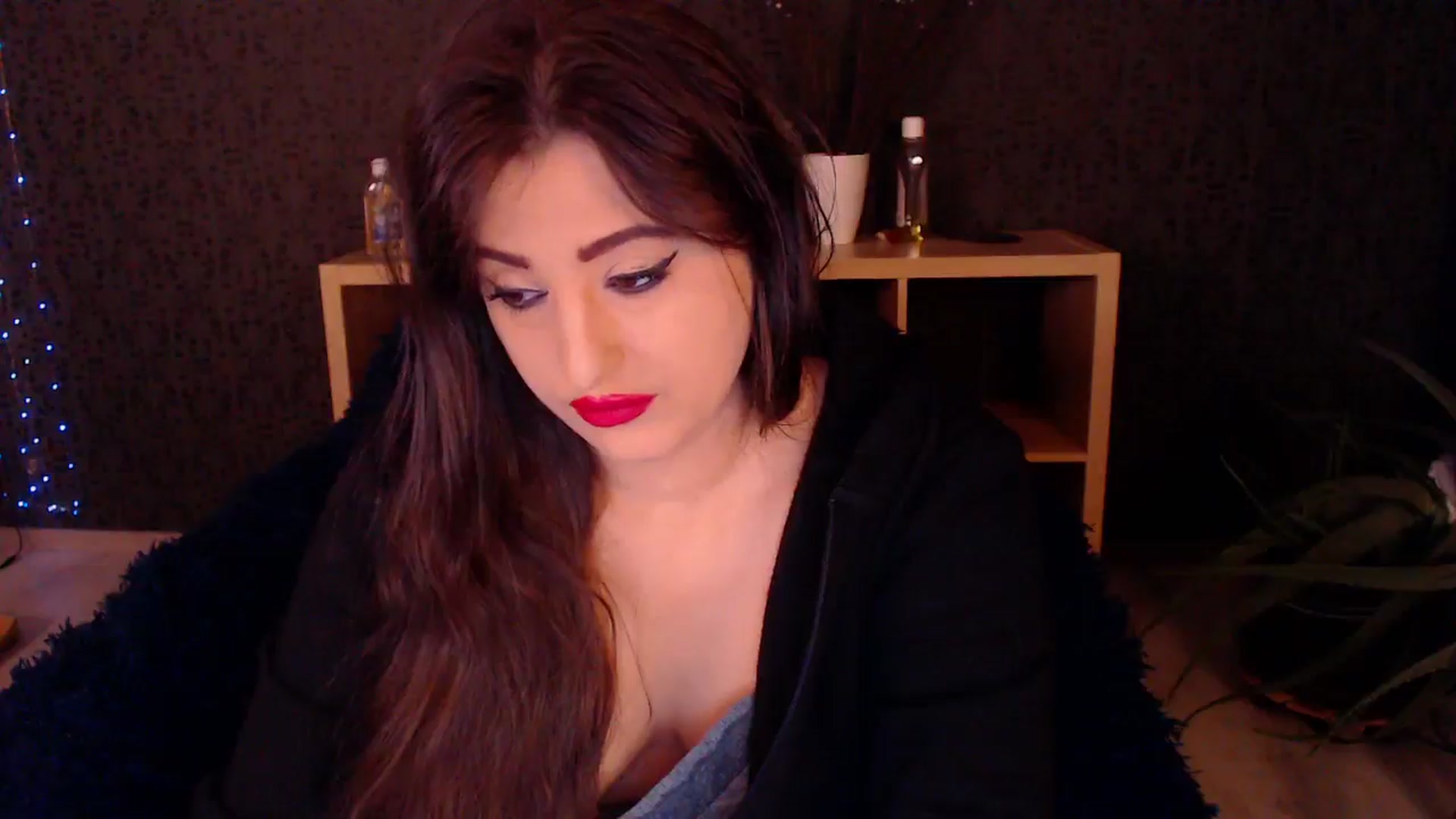 Gallery image thumbnail from HotRebbecca's myfreecams stream on, 11/27/2024, 24:27 image 16 of 20