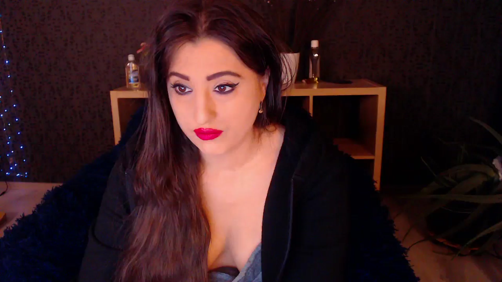 Gallery image thumbnail from HotRebbecca's myfreecams stream on, 11/27/2024, 24:27 image 15 of 20