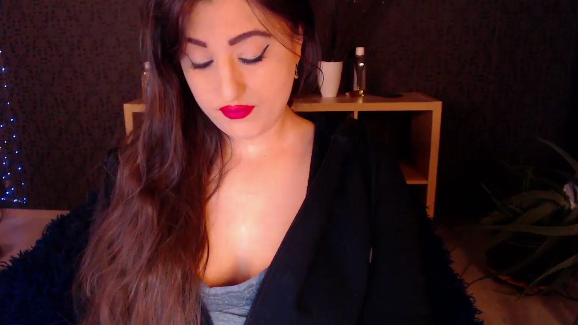 Gallery image thumbnail from HotRebbecca's myfreecams stream on, 11/27/2024, 24:27 image 4 of 20