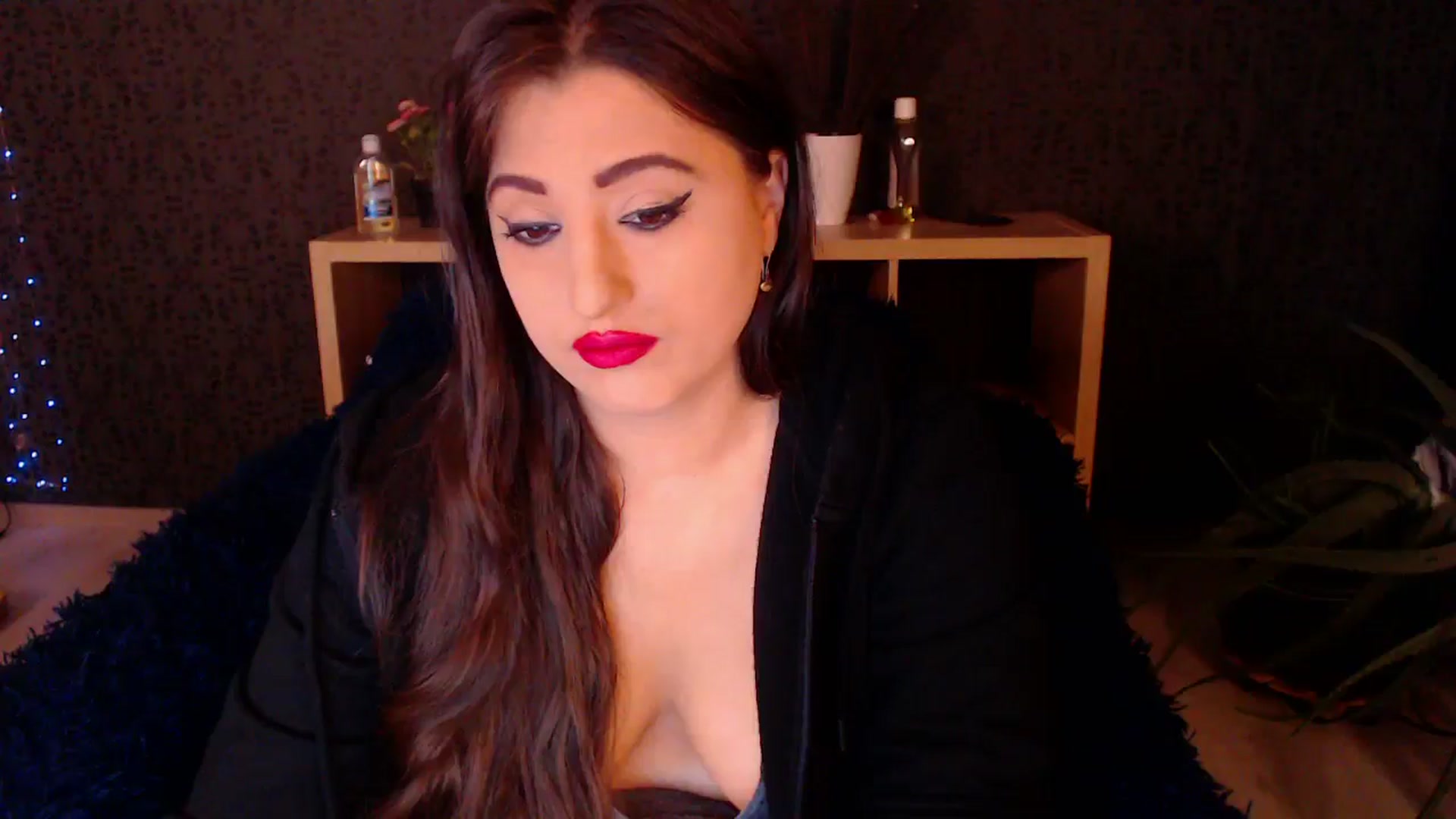 Gallery image thumbnail from HotRebbecca's myfreecams stream on, 11/27/2024, 02:24 image 4 of 20
