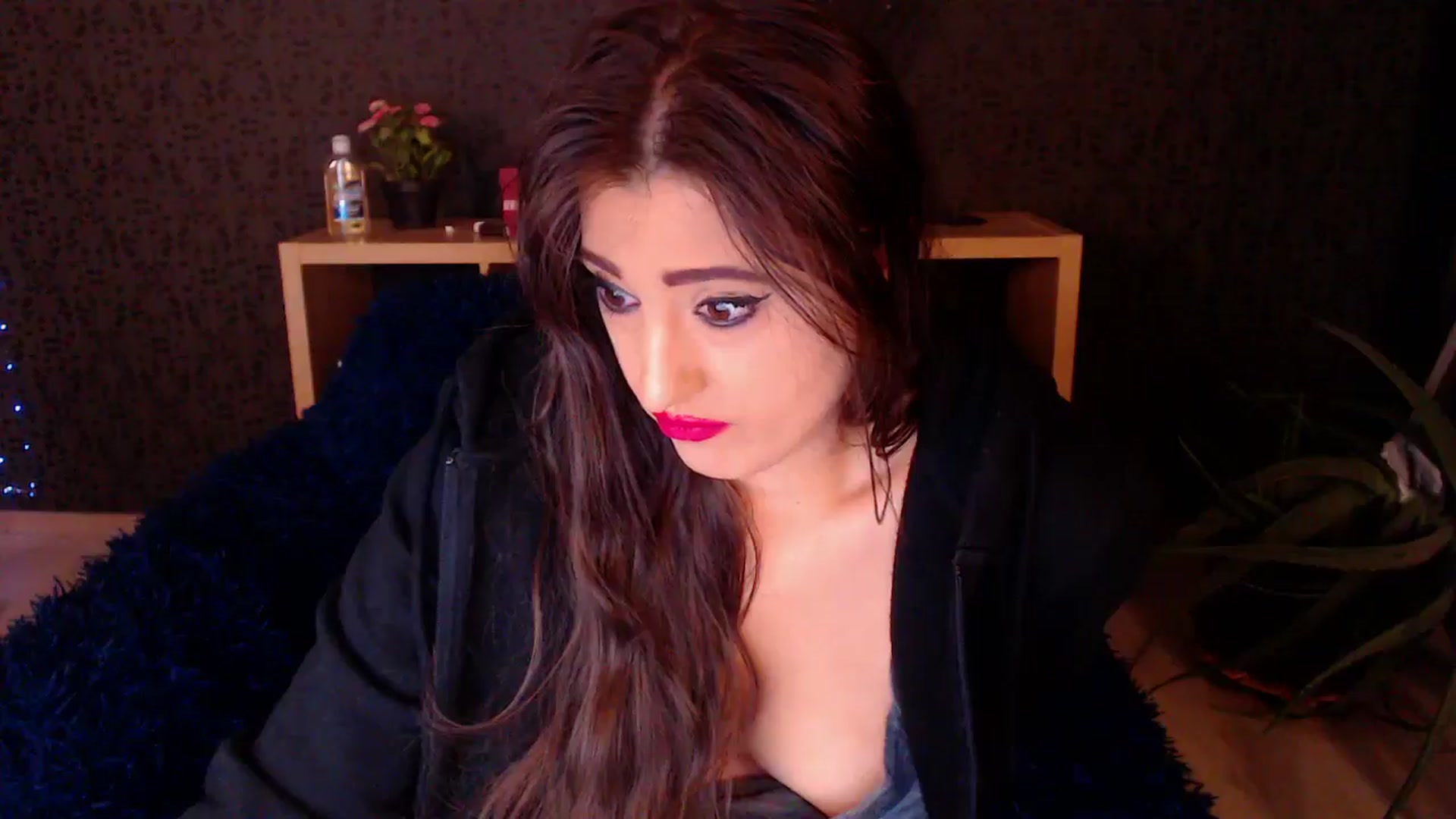 Gallery image thumbnail from HotRebbecca's myfreecams stream on, 11/27/2024, 02:24 image 17 of 20