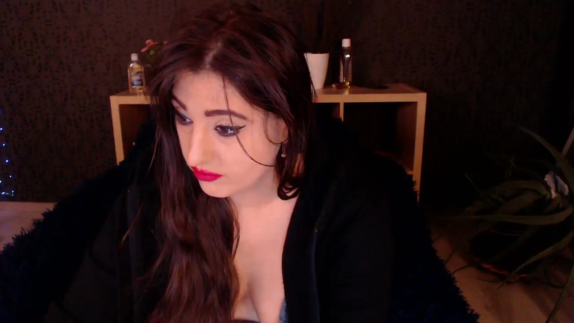 Gallery image thumbnail from HotRebbecca's myfreecams stream on, 11/27/2024, 02:24 image 13 of 20