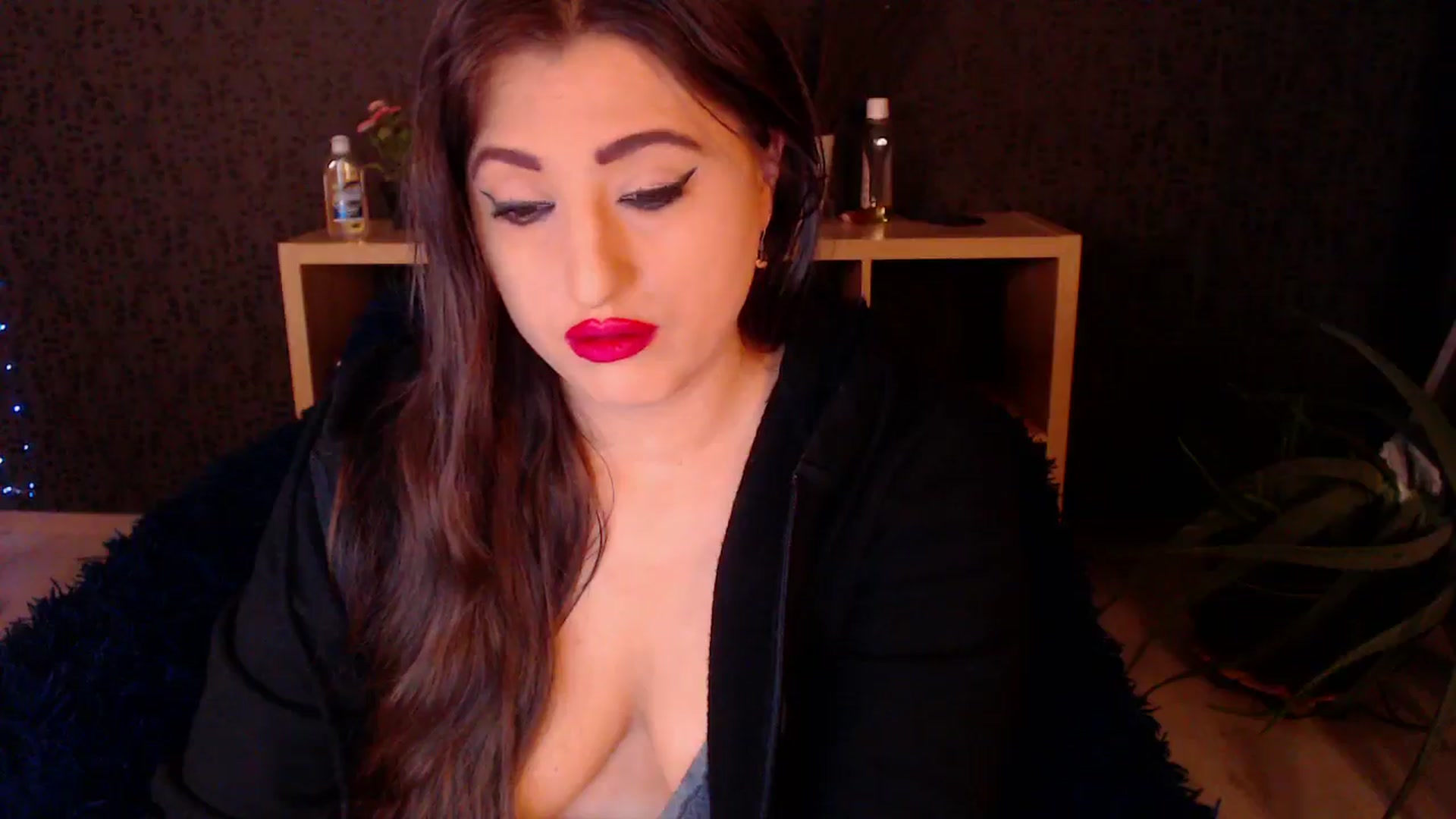 Gallery image thumbnail from HotRebbecca's myfreecams stream on, 11/27/2024, 02:24 image 7 of 20