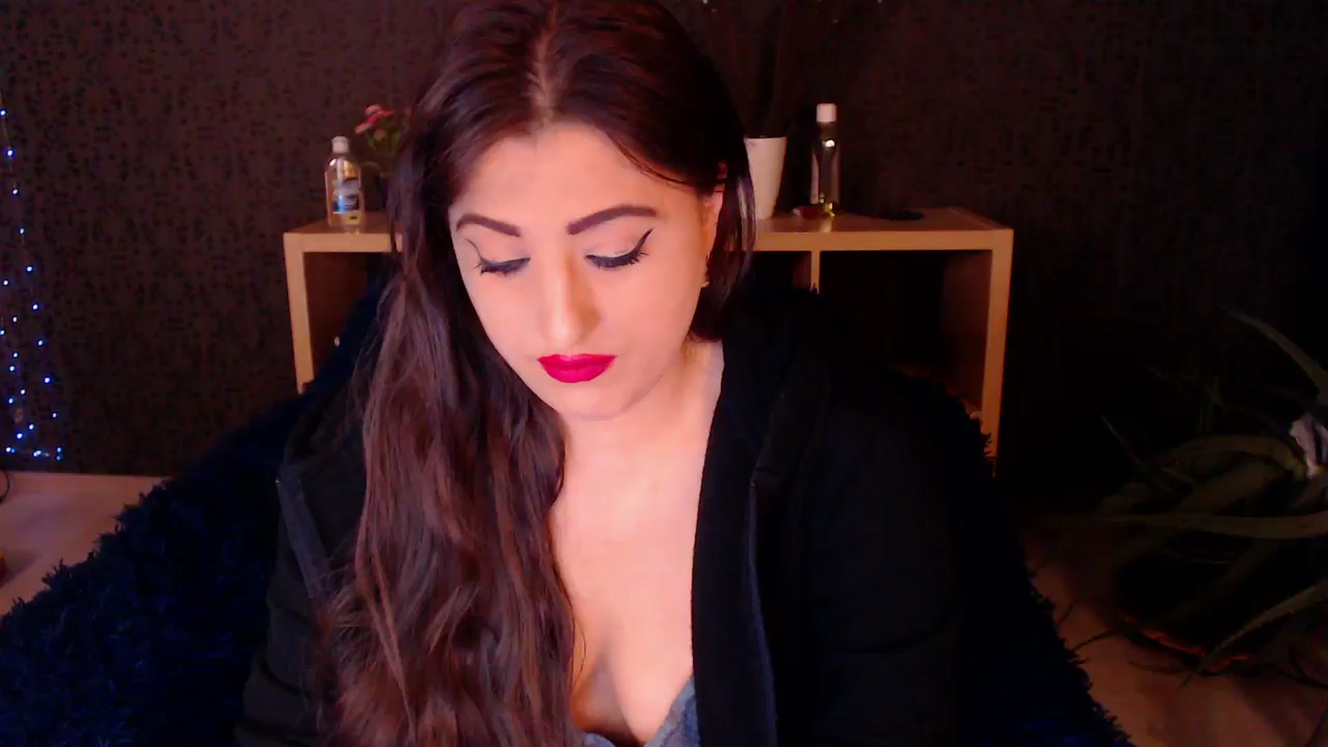 Gallery image thumbnail from HotRebbecca's myfreecams stream on, 11/27/2024, 02:24 image 1 of 20