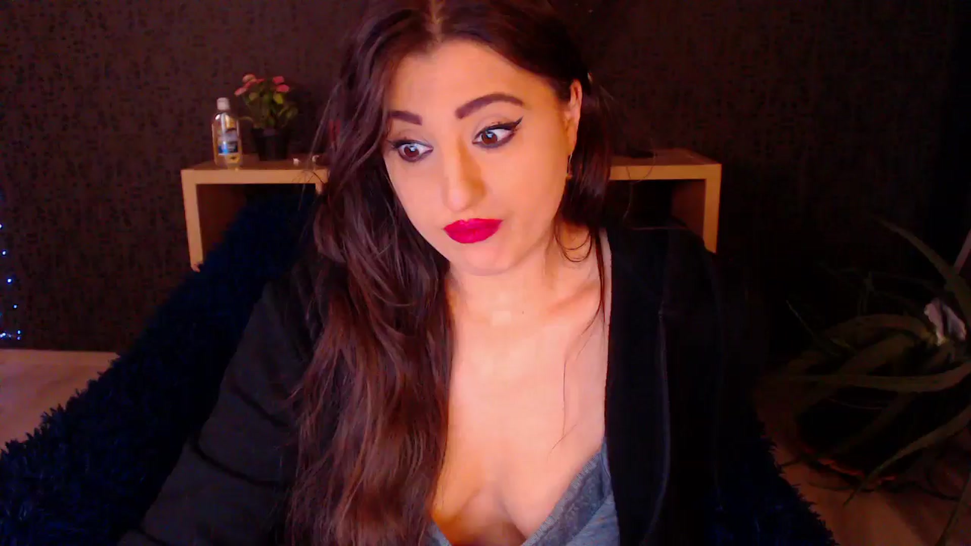 Gallery image thumbnail from HotRebbecca's myfreecams stream on, 11/27/2024, 04:05 image 9 of 20