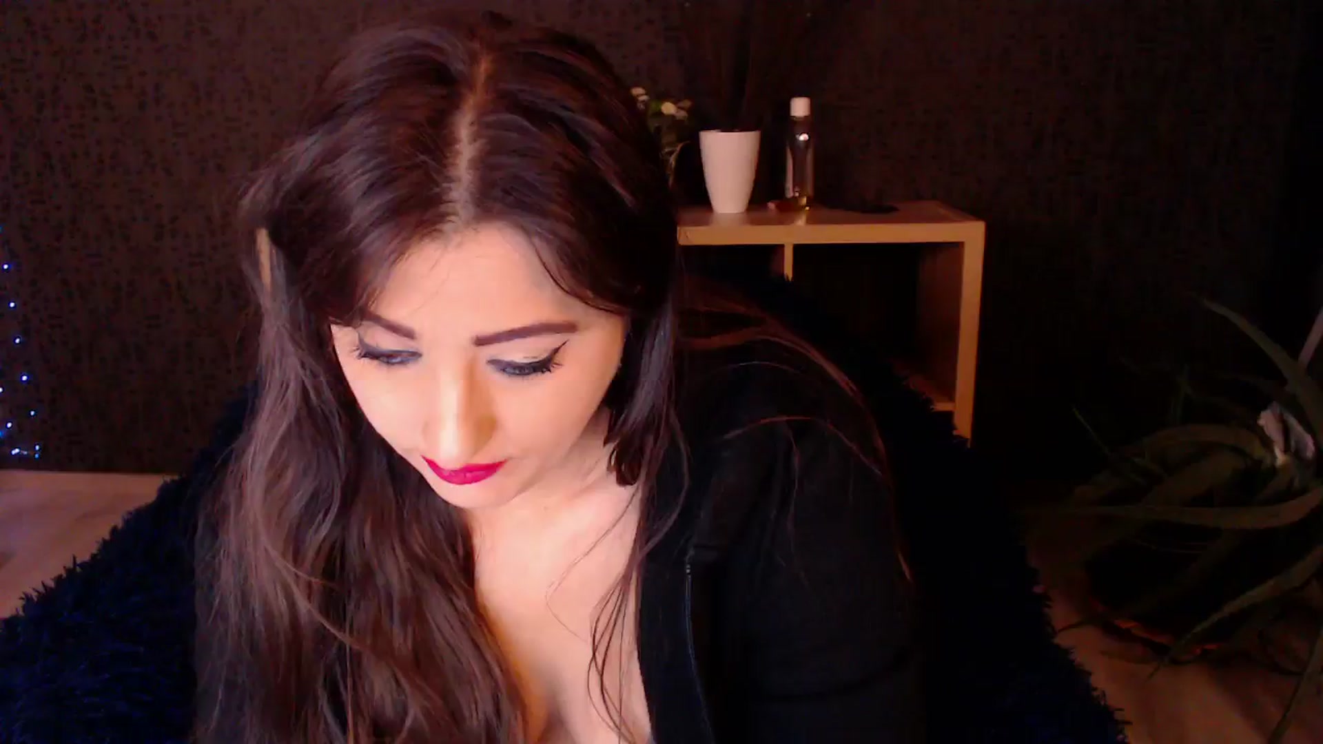 Gallery image thumbnail from HotRebbecca's myfreecams stream on, 11/27/2024, 04:05 image 5 of 20