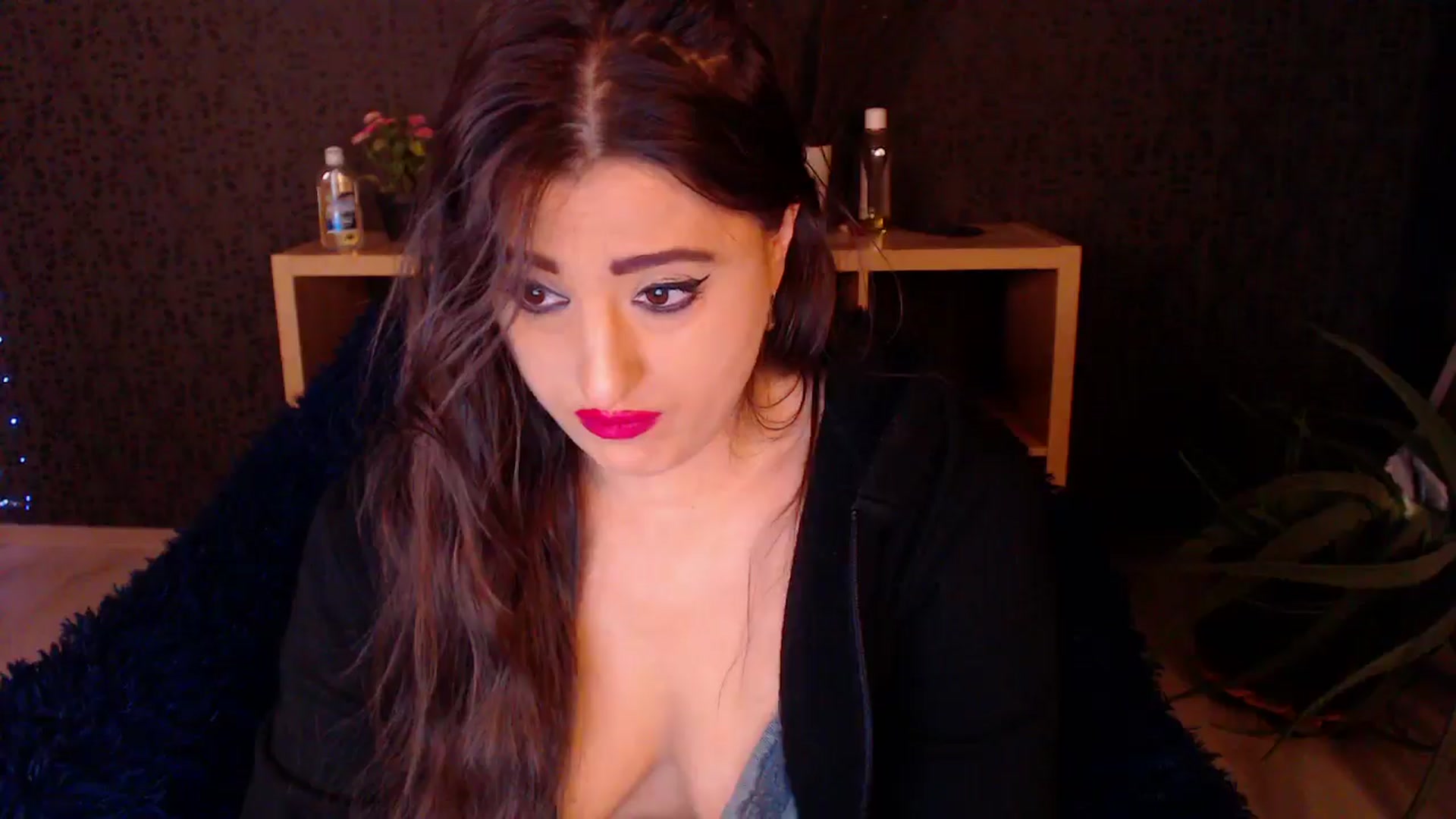 Gallery image thumbnail from HotRebbecca's myfreecams stream on, 11/27/2024, 04:05 image 10 of 20