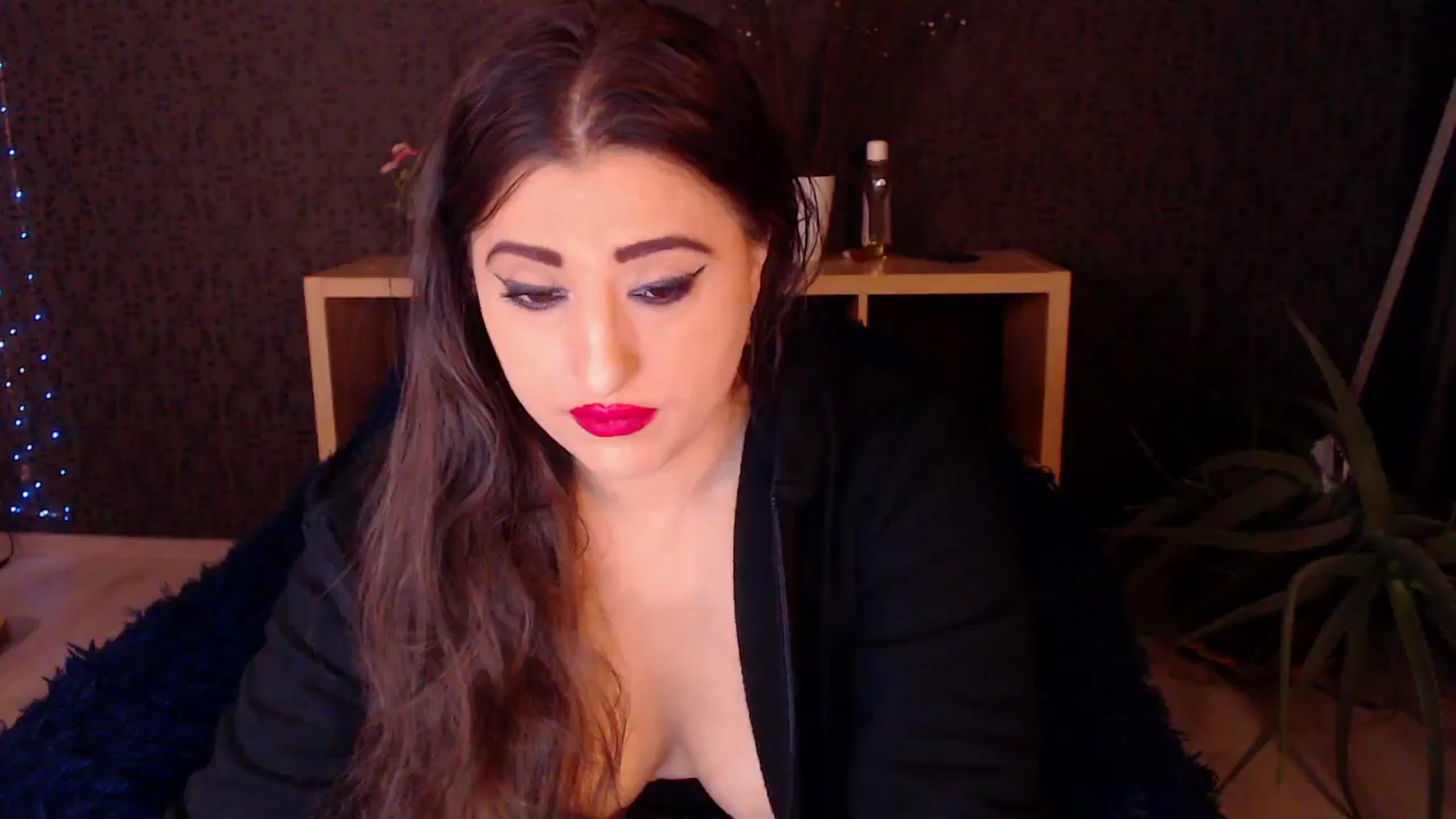 Gallery image thumbnail from HotRebbecca's myfreecams stream on, 11/28/2024, 24:04 image 13 of 20