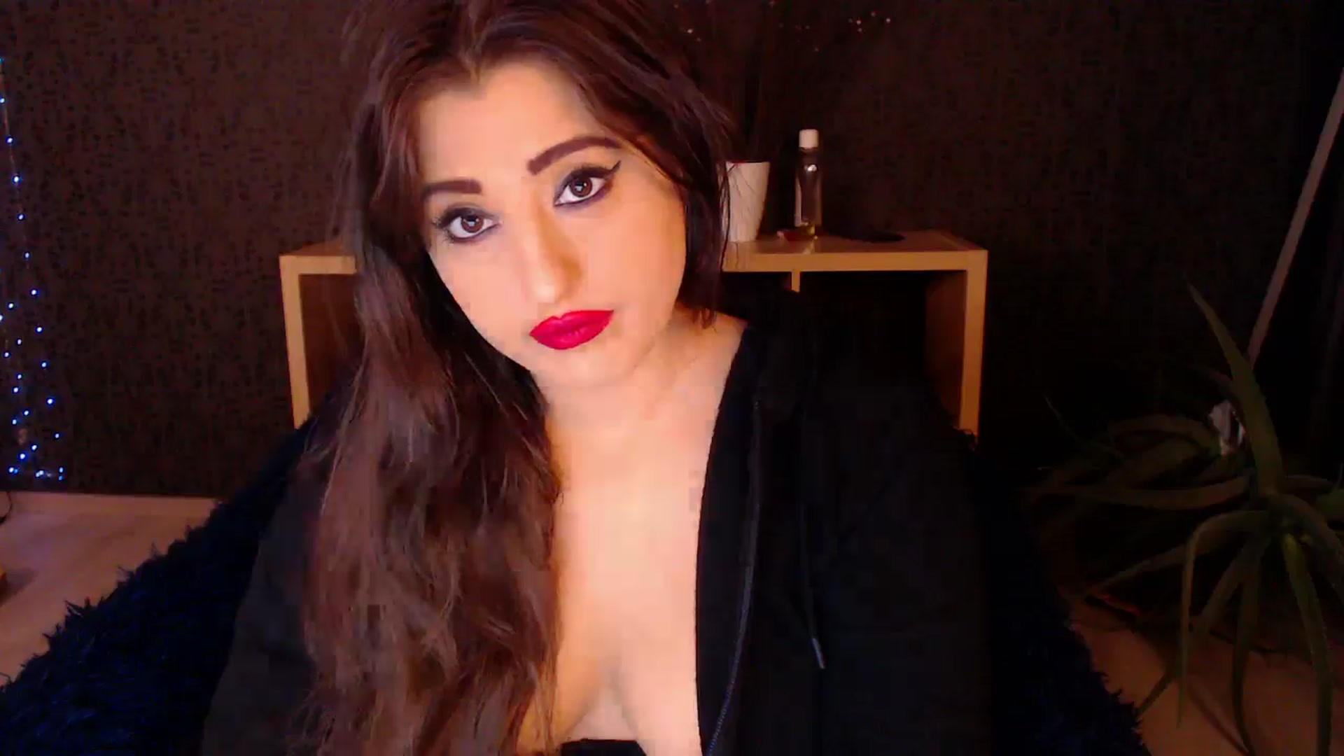 Gallery image thumbnail from HotRebbecca's myfreecams stream on, 11/28/2024, 24:04 image 17 of 20
