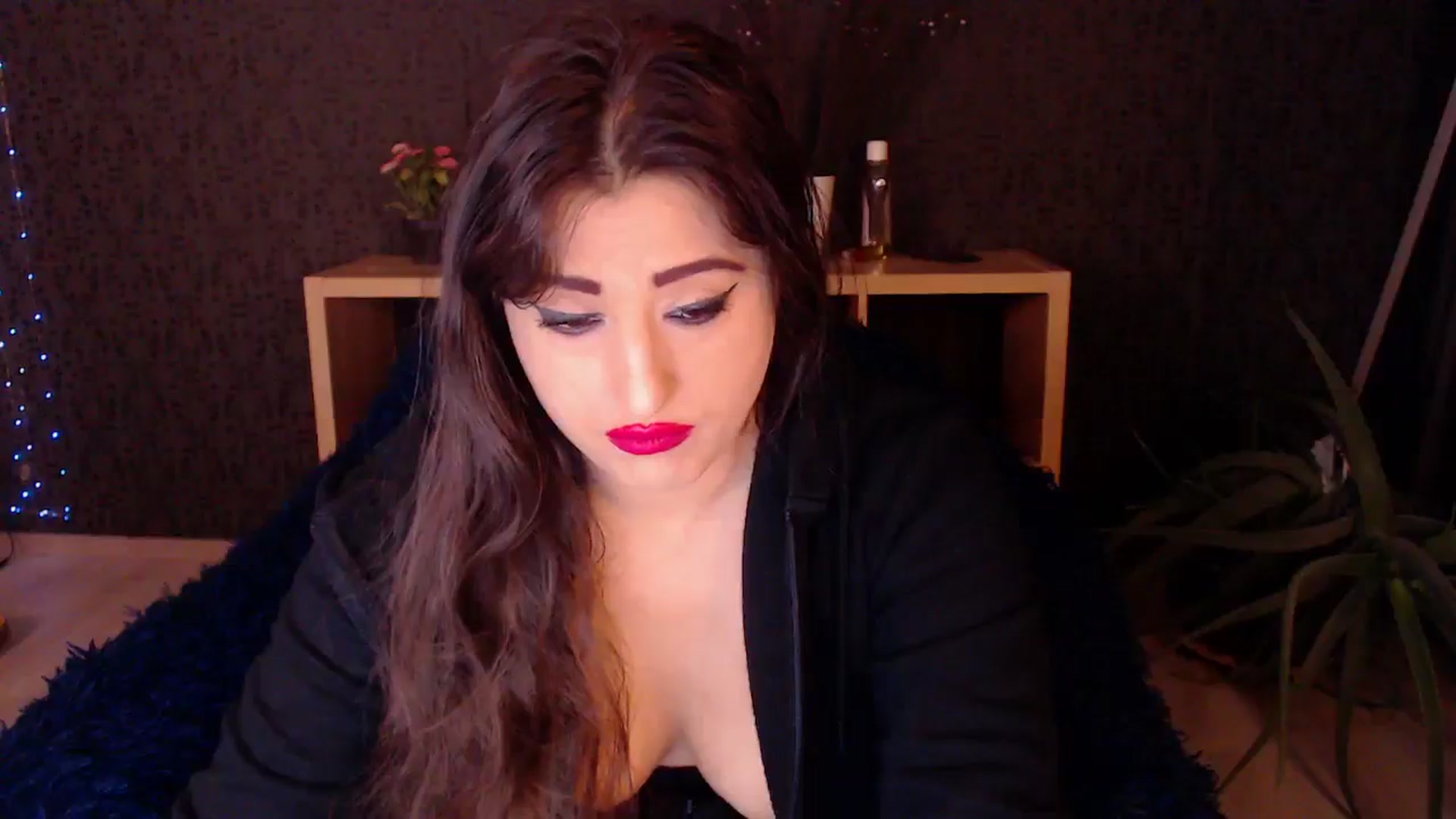 Gallery image thumbnail from HotRebbecca's myfreecams stream on, 11/28/2024, 24:04 image 15 of 20