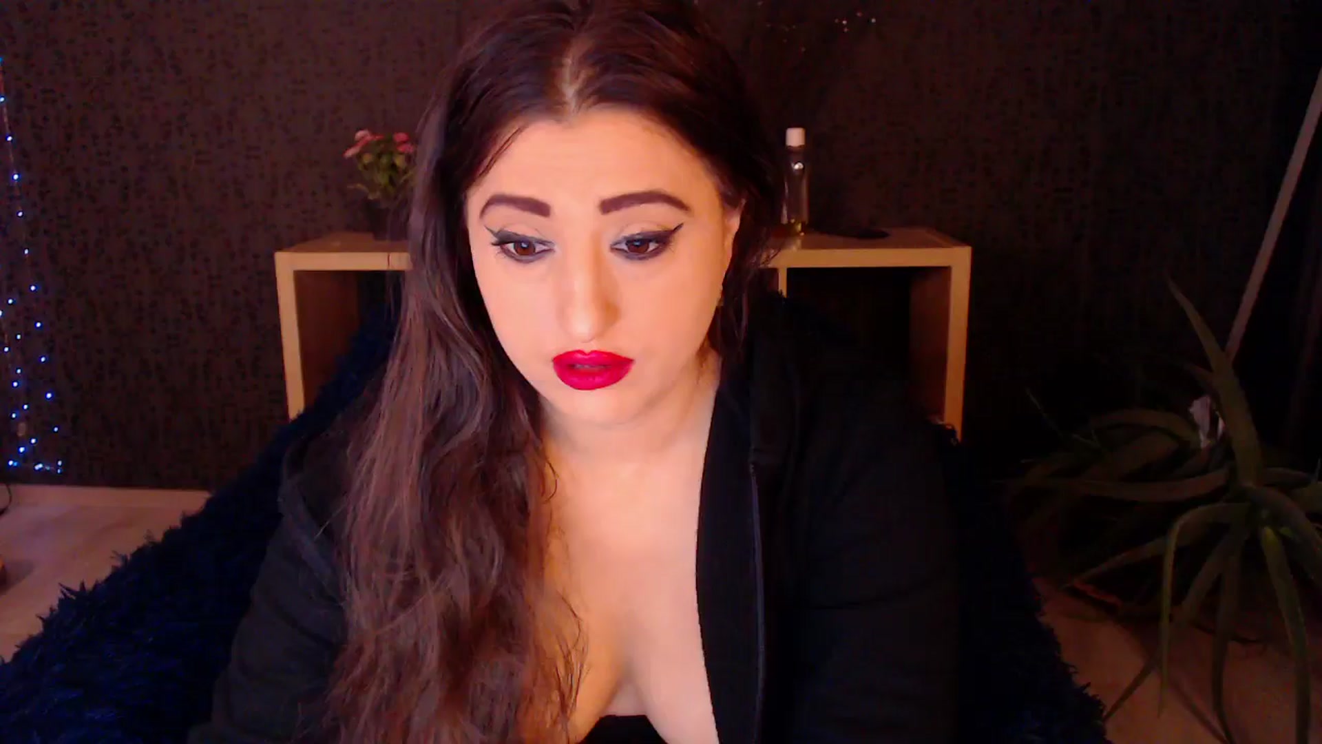 Gallery image thumbnail from HotRebbecca's myfreecams stream on, 11/28/2024, 24:04 image 12 of 20