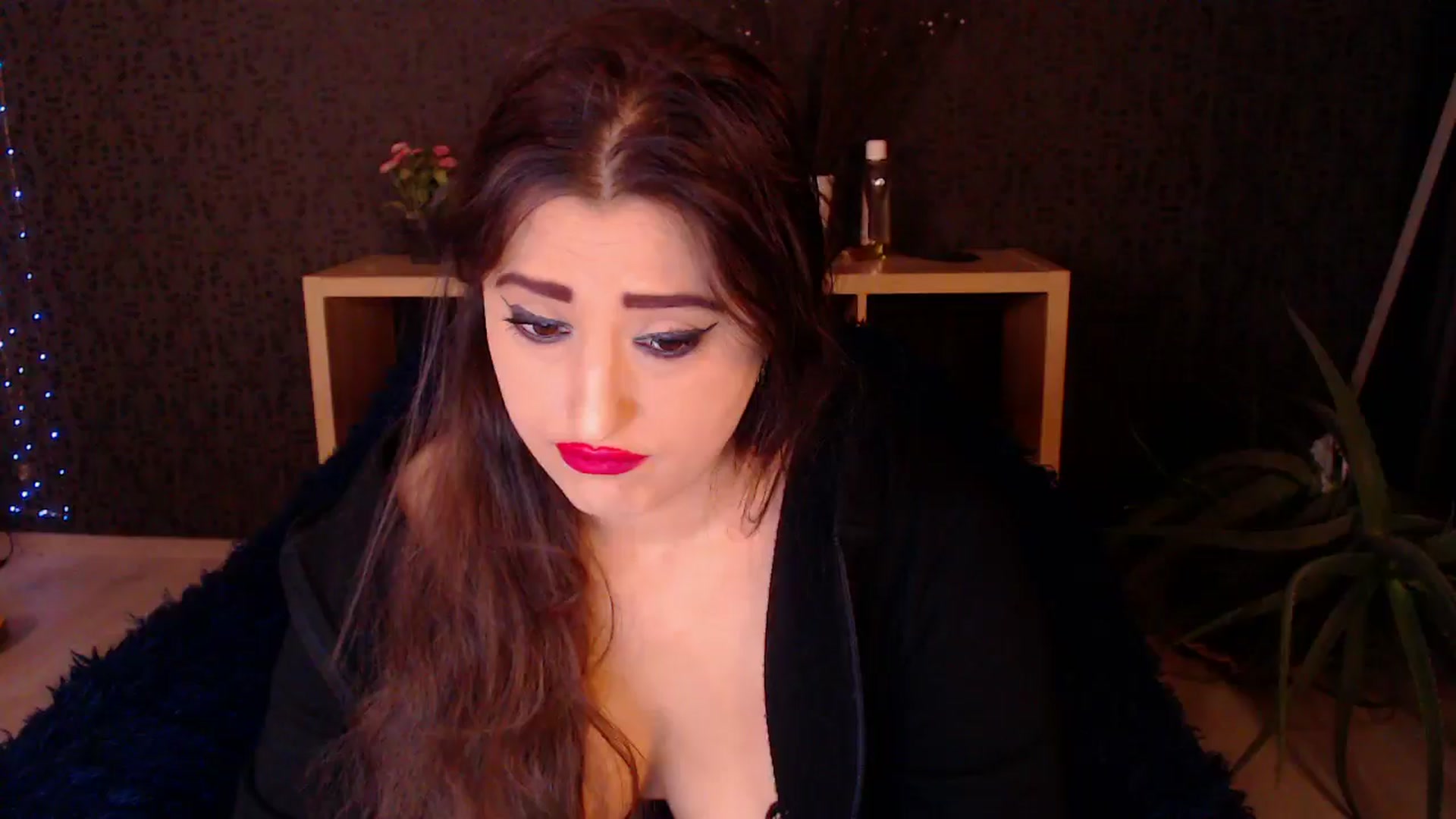 Gallery image thumbnail from HotRebbecca's myfreecams stream on, 11/28/2024, 01:33 image 4 of 20