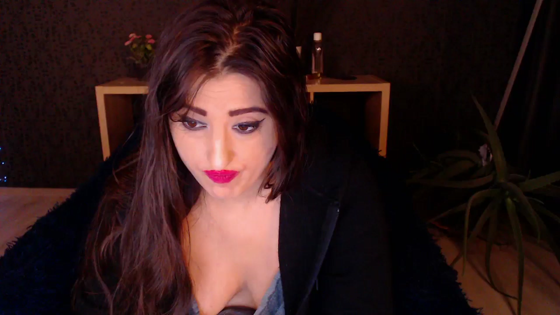 Gallery image thumbnail from HotRebbecca's myfreecams stream on, 11/28/2024, 03:17 image 20 of 20