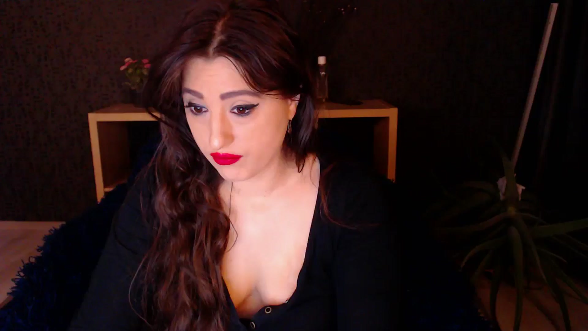 Gallery image thumbnail from HotRebbecca's myfreecams stream on, 12/01/2024, 24:00 image 20 of 20