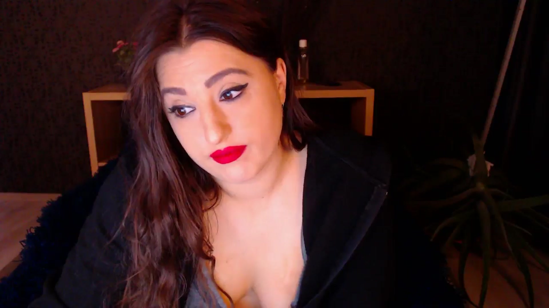 Gallery image thumbnail from HotRebbecca's myfreecams stream on, 12/01/2024, 24:53 image 12 of 20