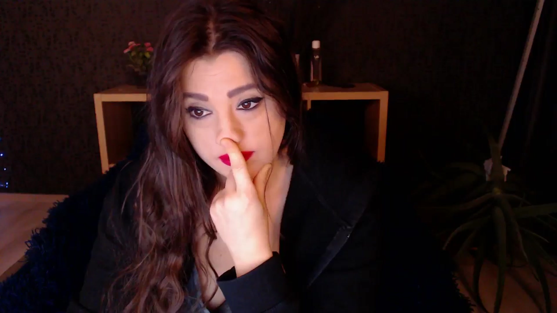 Gallery image thumbnail from HotRebbecca's myfreecams stream on, 12/01/2024, 24:53 image 10 of 20