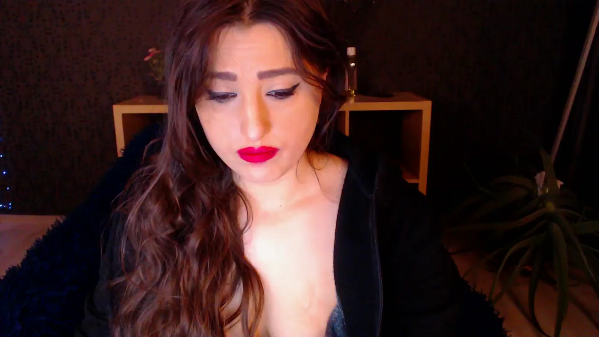 Gallery image thumbnail from HotRebbecca's myfreecams stream on, 12/01/2024, 02:06 image 1 of 20