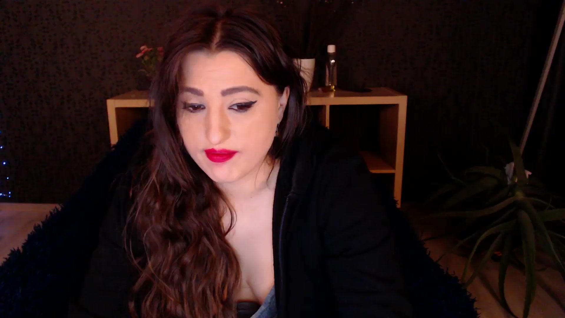 Gallery image thumbnail from HotRebbecca's myfreecams stream on, 12/01/2024, 02:06 image 19 of 20