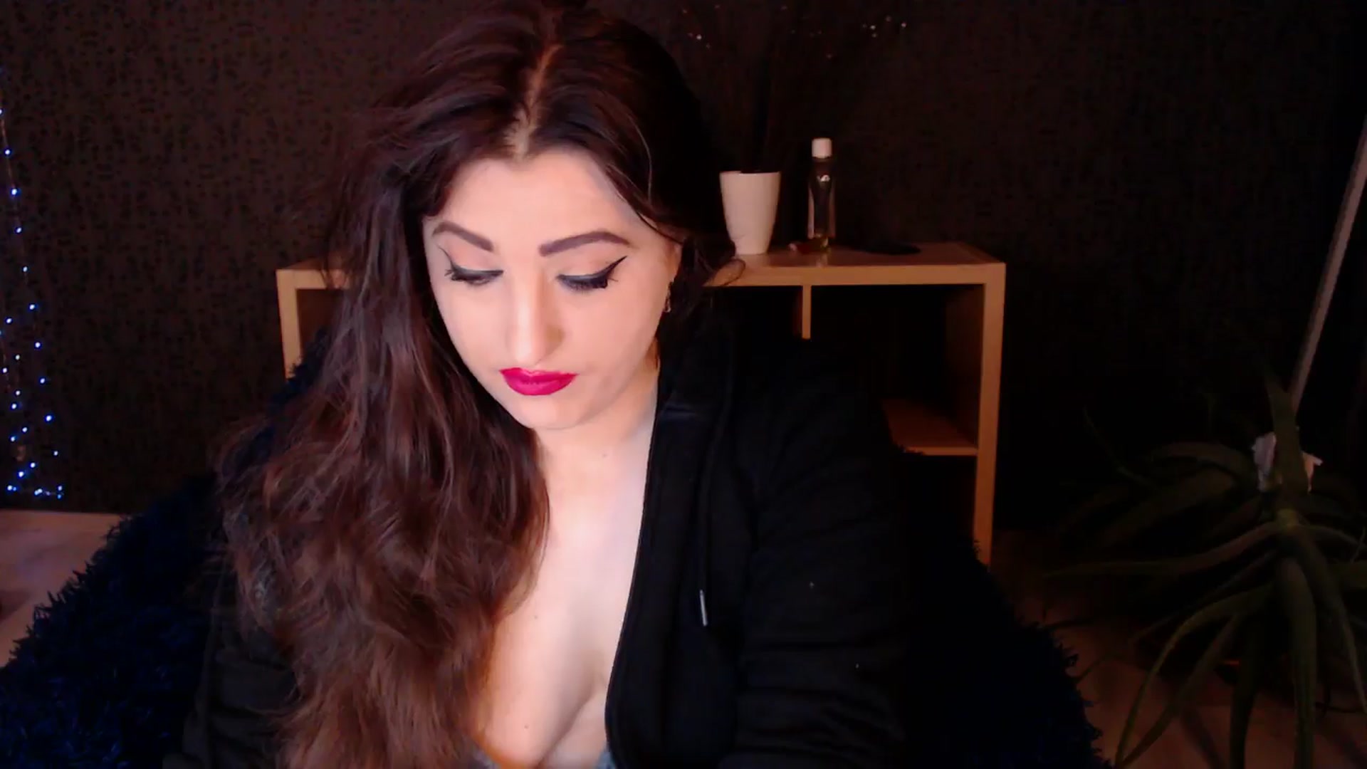 Gallery image thumbnail from HotRebbecca's myfreecams stream on, 12/01/2024, 23:26 image 20 of 20