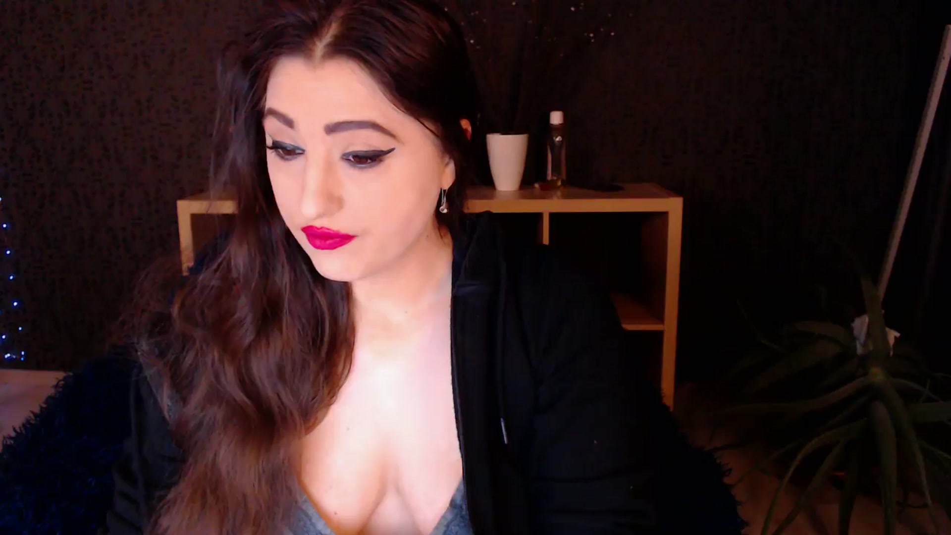 Gallery image thumbnail from HotRebbecca's myfreecams stream on, 12/01/2024, 23:26 image 13 of 20