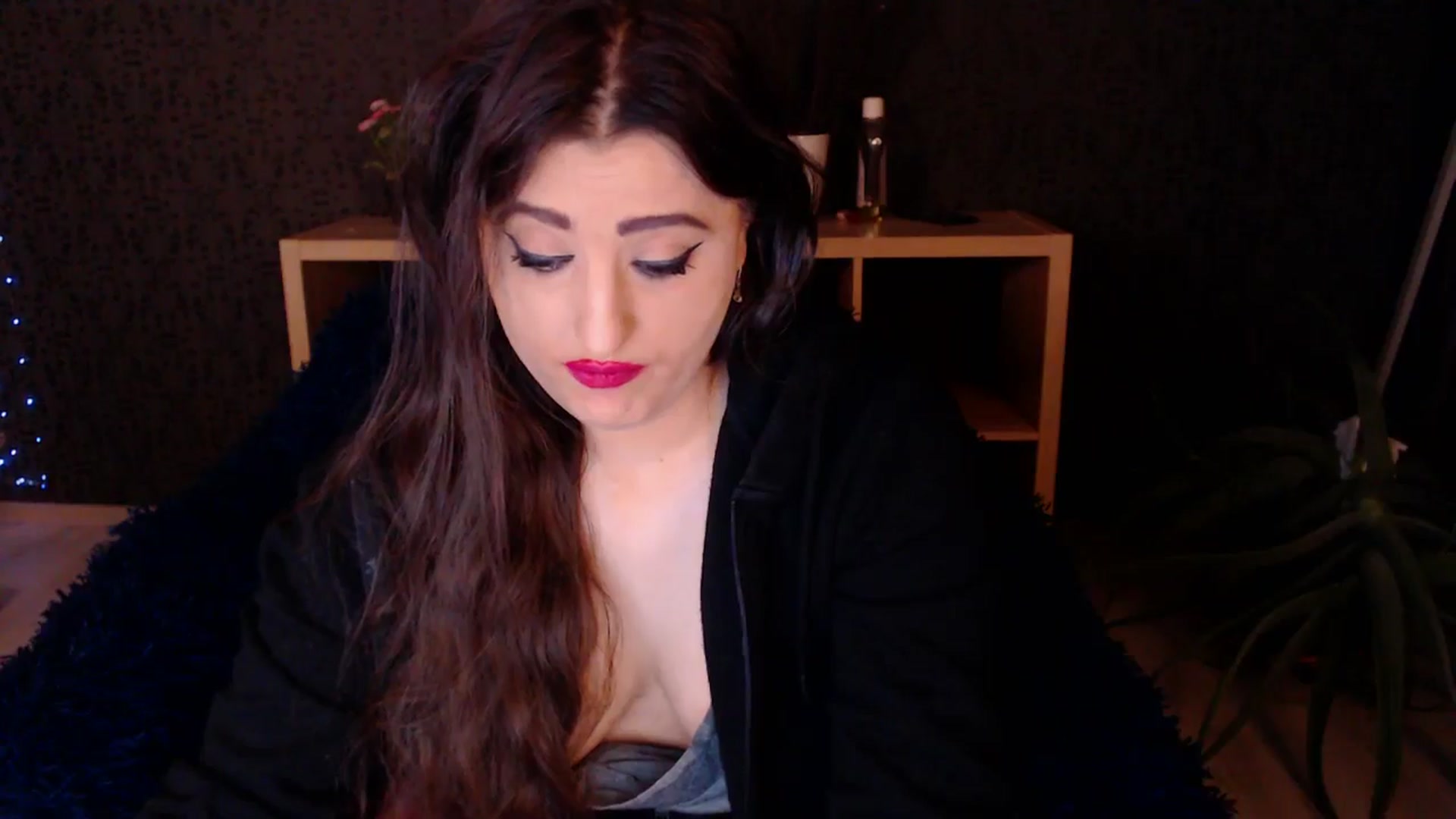 Gallery image thumbnail from HotRebbecca's myfreecams stream on, 12/02/2024, 01:33 image 8 of 20