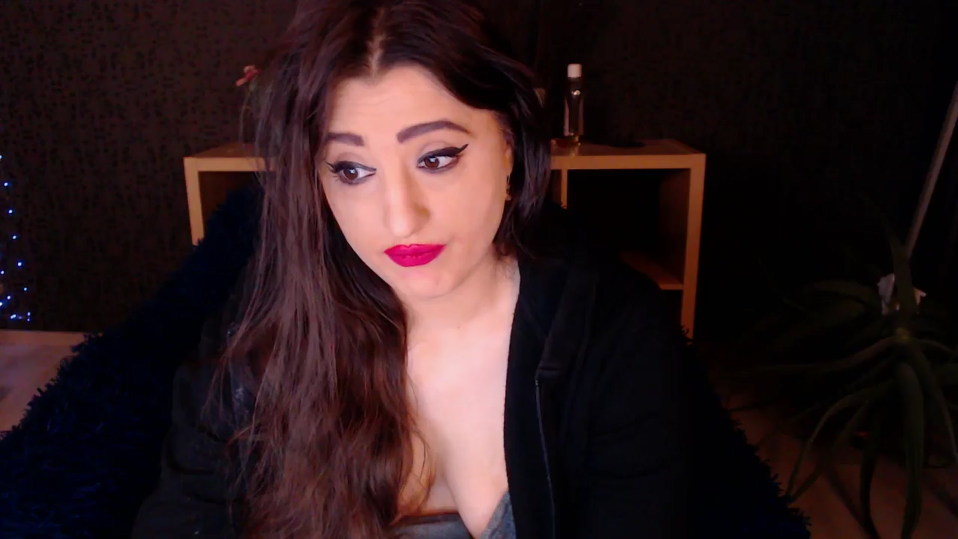 Gallery image thumbnail from HotRebbecca's myfreecams stream on, 12/02/2024, 01:33 image 10 of 20
