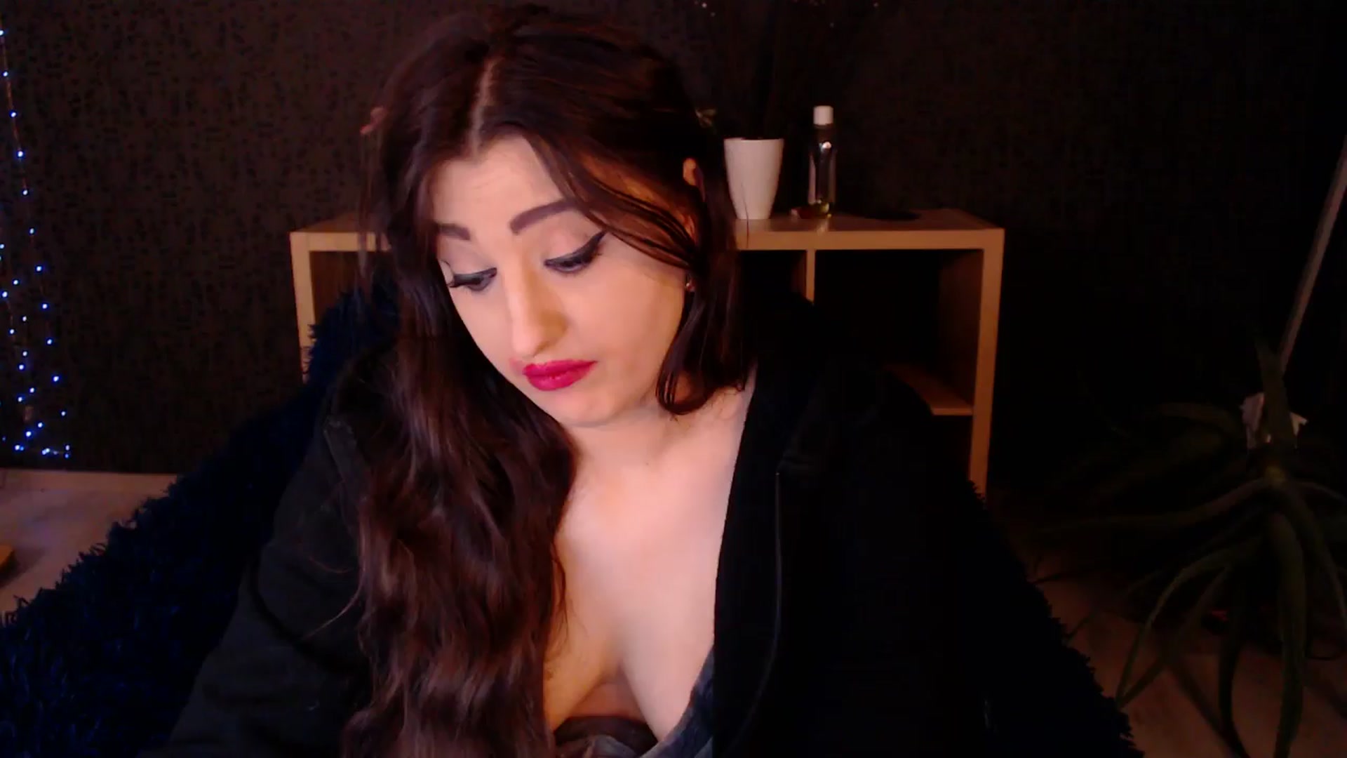 Gallery image thumbnail from HotRebbecca's myfreecams stream on, 12/02/2024, 03:18 image 13 of 20