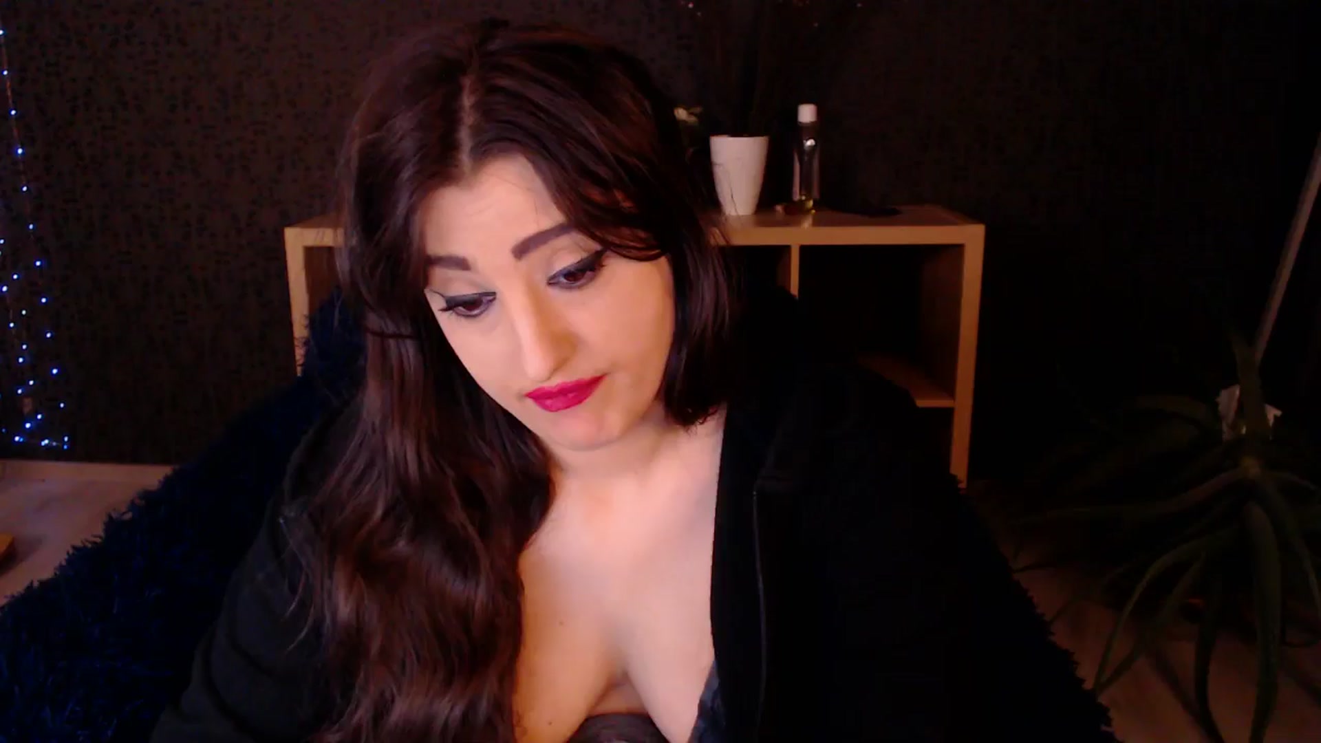 Gallery image thumbnail from HotRebbecca's myfreecams stream on, 12/02/2024, 03:18 image 1 of 20