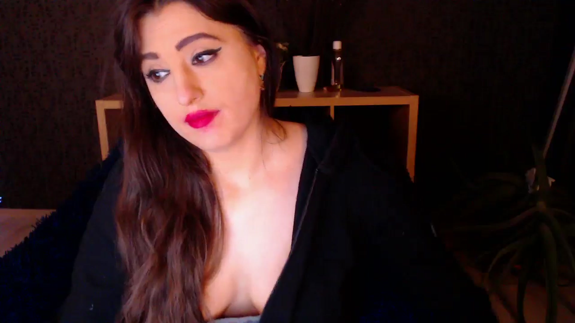 Gallery image thumbnail from HotRebbecca's myfreecams stream on, 12/02/2024, 05:38 image 13 of 20