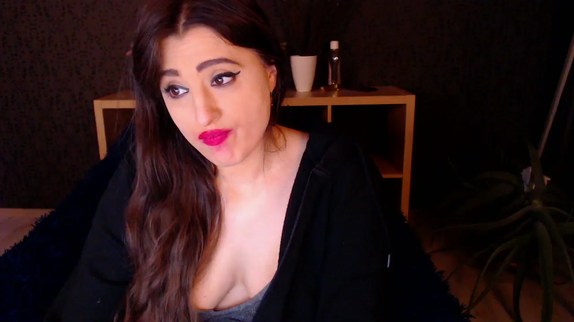 Gallery image thumbnail from HotRebbecca's myfreecams stream on, 12/02/2024, 05:38 image 12 of 20