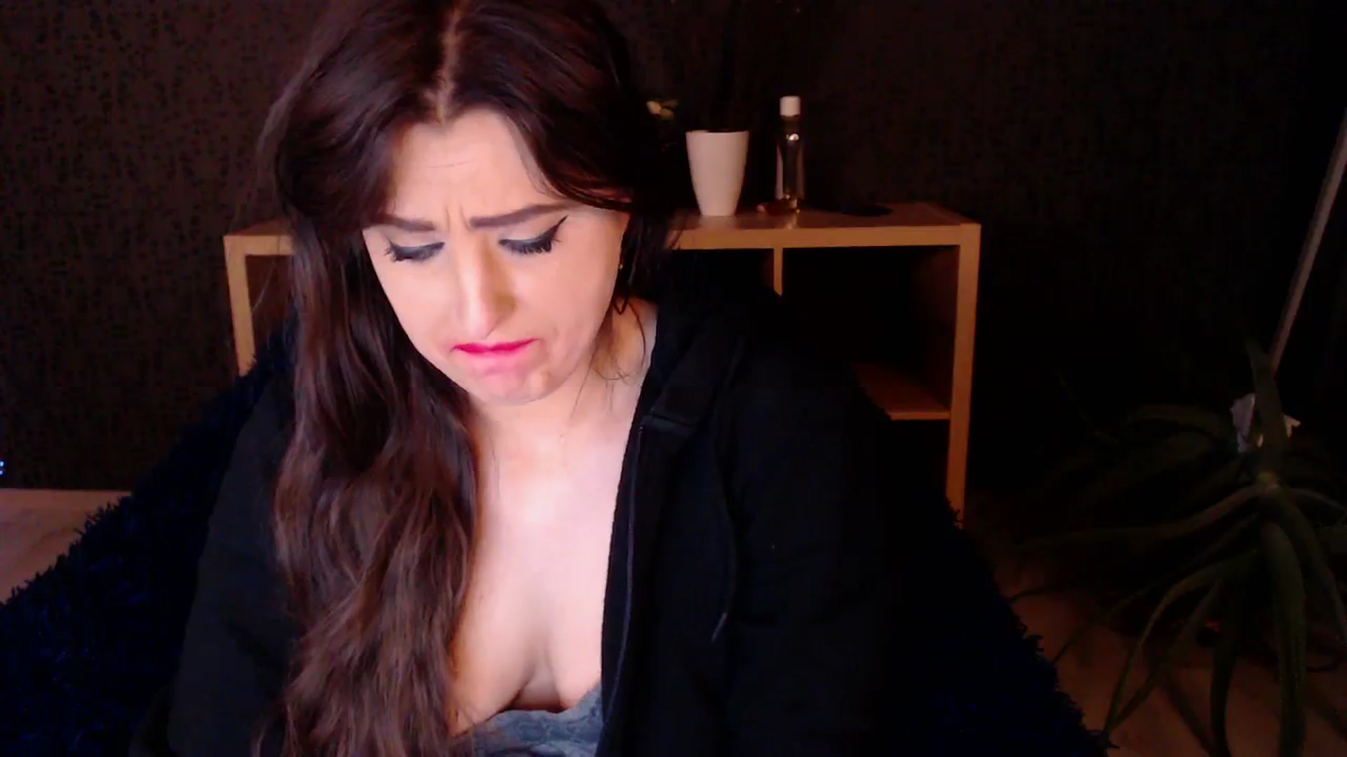 Gallery image thumbnail from HotRebbecca's myfreecams stream on, 12/02/2024, 05:38 image 14 of 20