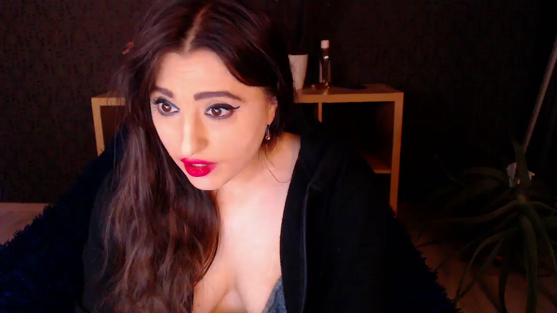 Gallery image thumbnail from HotRebbecca's myfreecams stream on, 12/02/2024, 05:38 image 2 of 20