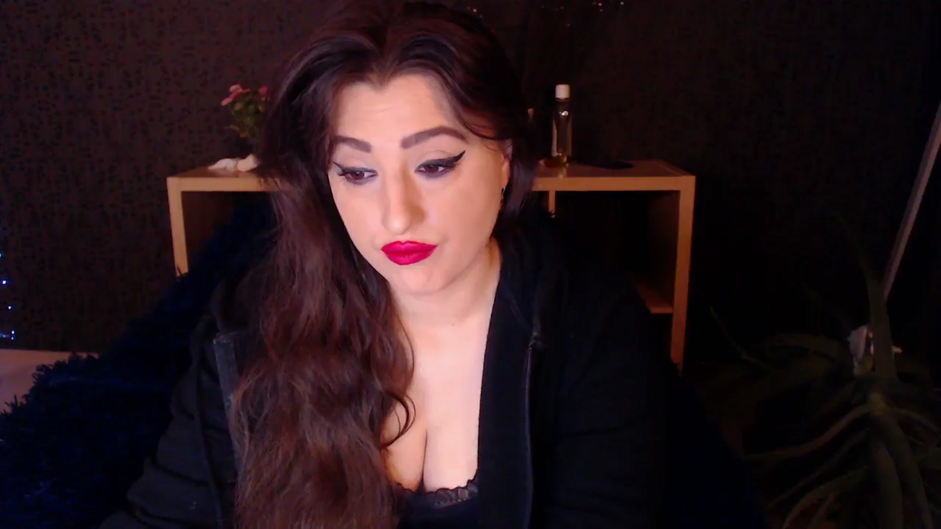 Gallery image thumbnail from HotRebbecca's myfreecams stream on, 12/04/2024, 24:07 image 20 of 20