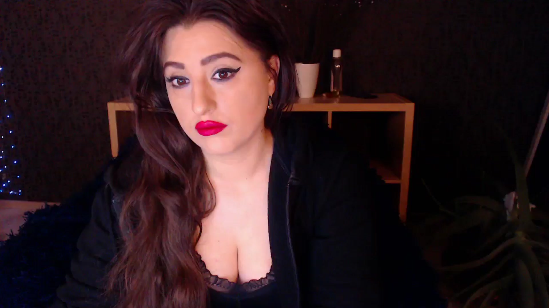 Gallery image thumbnail from HotRebbecca's myfreecams stream on, 12/04/2024, 24:07 image 9 of 20