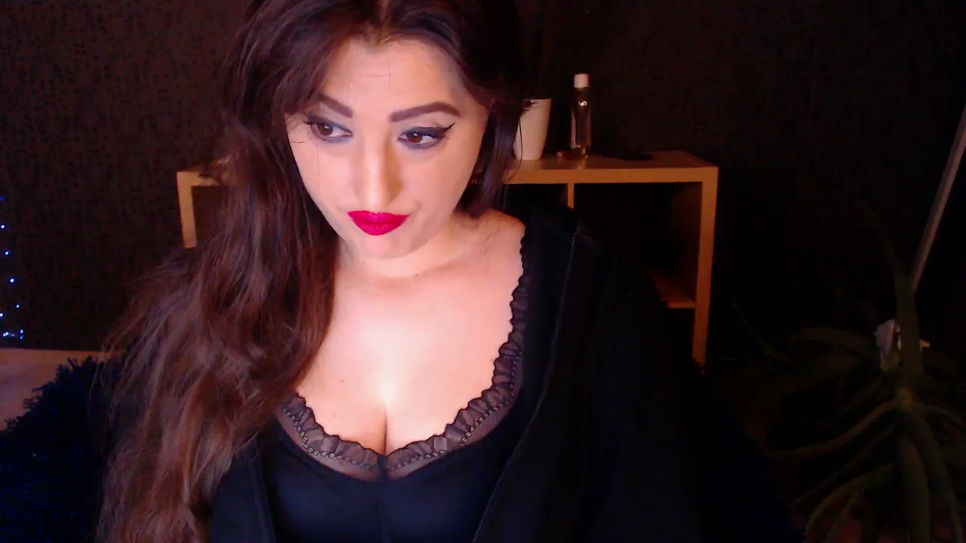 Gallery image thumbnail from HotRebbecca's myfreecams stream on, 12/04/2024, 04:09 image 2 of 20