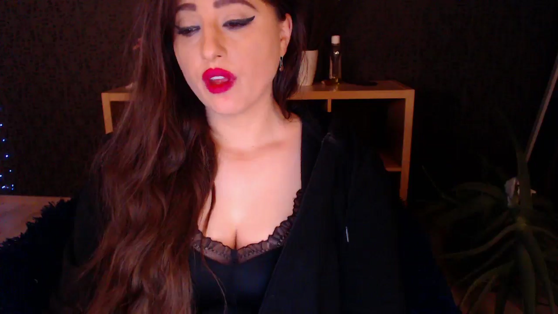 Gallery image thumbnail from HotRebbecca's myfreecams stream on, 12/04/2024, 04:09 image 13 of 20