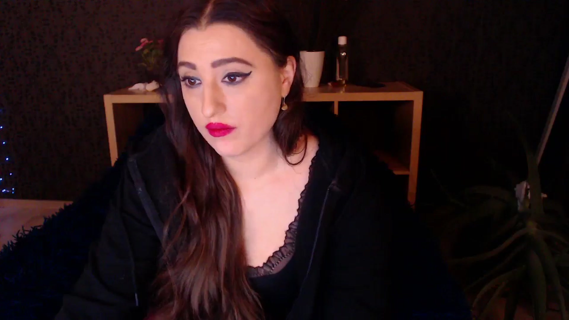 Gallery image thumbnail from HotRebbecca's myfreecams stream on, 12/04/2024, 04:09 image 15 of 20