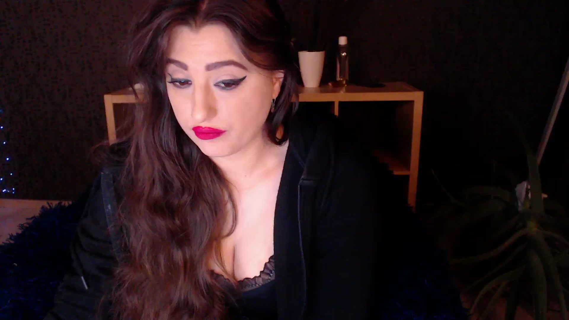 Gallery image thumbnail from HotRebbecca's myfreecams stream on, 12/04/2024, 04:09 image 7 of 20