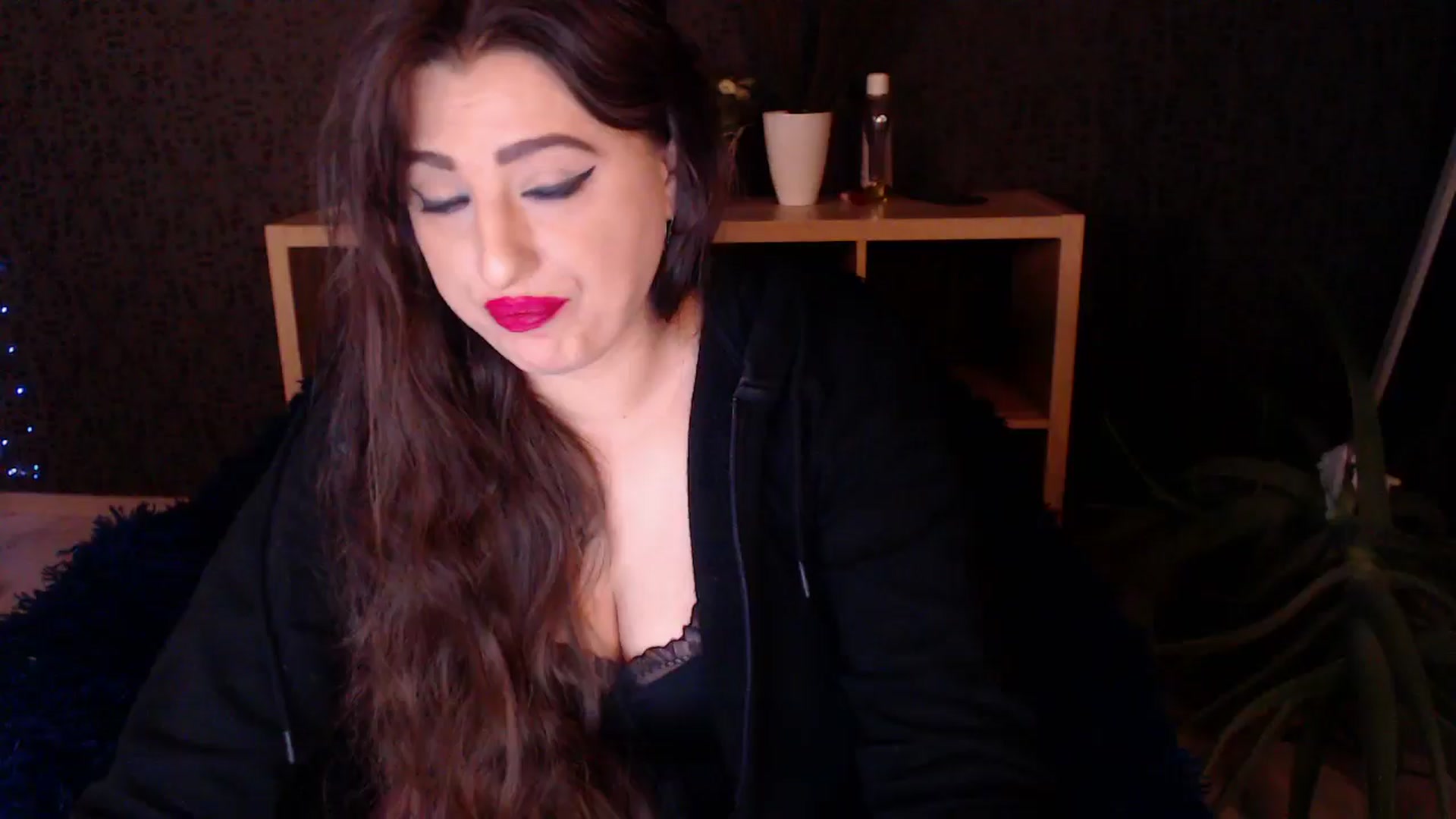 Gallery image thumbnail from HotRebbecca's myfreecams stream on, 12/04/2024, 04:09 image 5 of 20