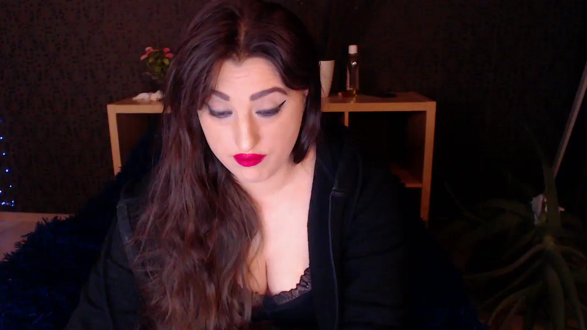 Gallery image thumbnail from HotRebbecca's myfreecams stream on, 12/04/2024, 04:09 image 4 of 20