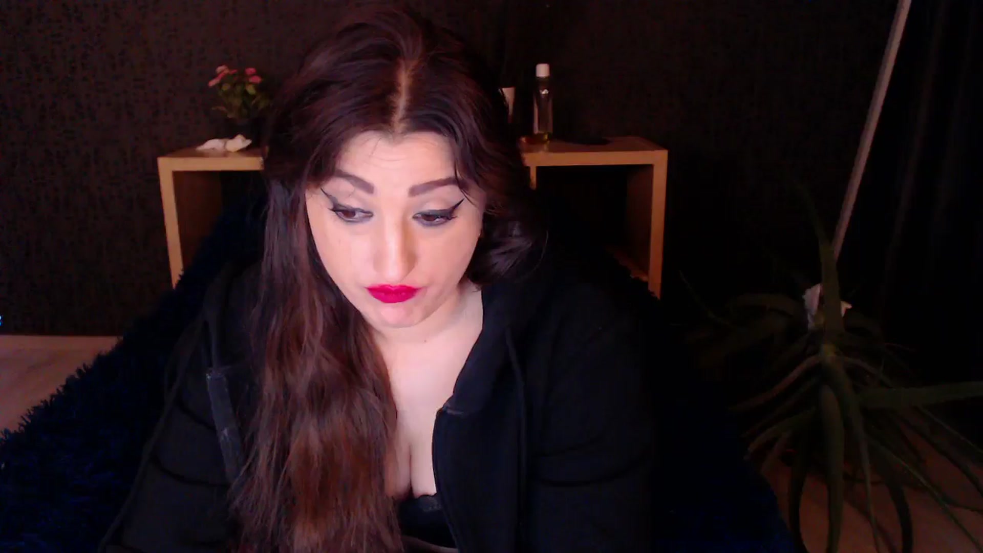 Gallery image thumbnail from HotRebbecca's myfreecams stream on, 12/04/2024, 04:09 image 20 of 20