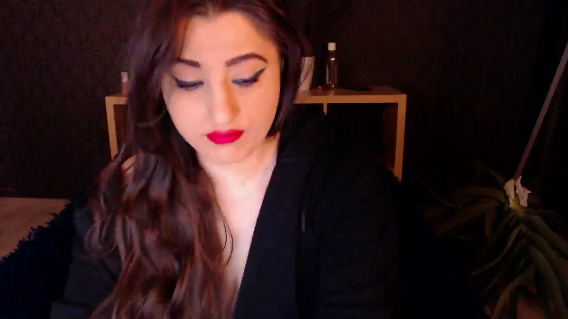Gallery image thumbnail from HotRebbecca's myfreecams stream on, 12/09/2024, 24:04 image 15 of 20